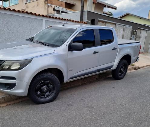 CHEVROLET S10 2.8 LS 4X4 CD 16V TURBO DIESEL 4P MANUAL CHEVROLET S10 2.8 LS 4X4 CD 16V TURBO DIESEL 4P MANUAL